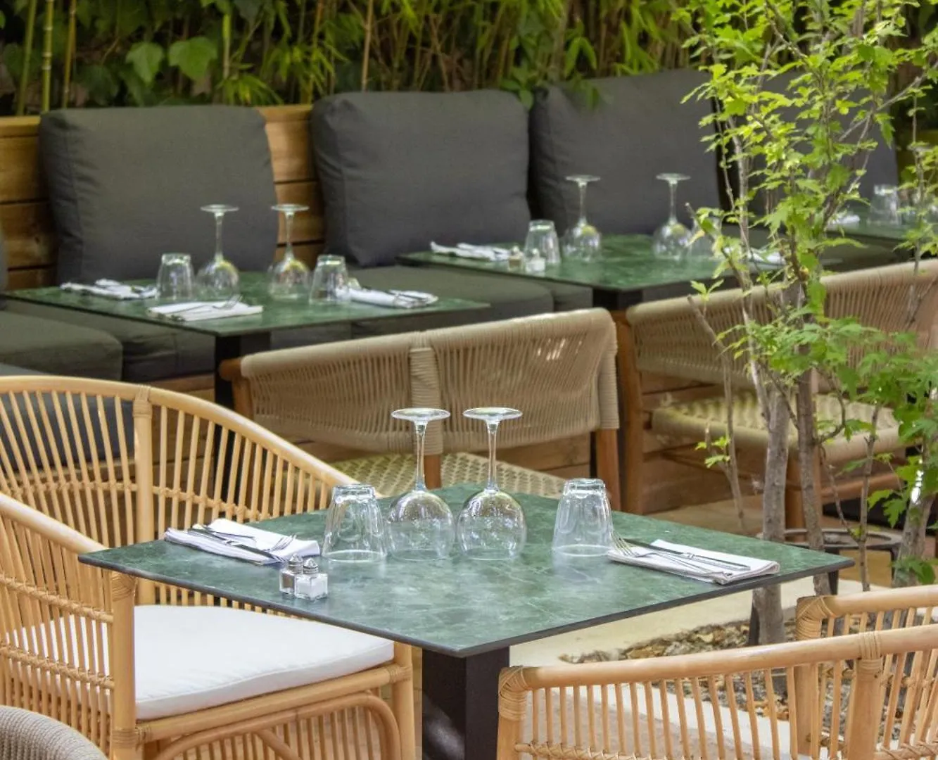 Le Clos Des Arômes Cassis Hotel