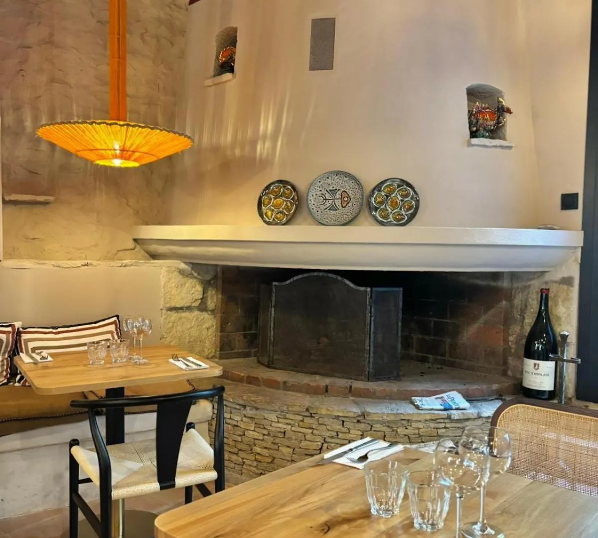 Le Clos Des Arômes Cassis Francia