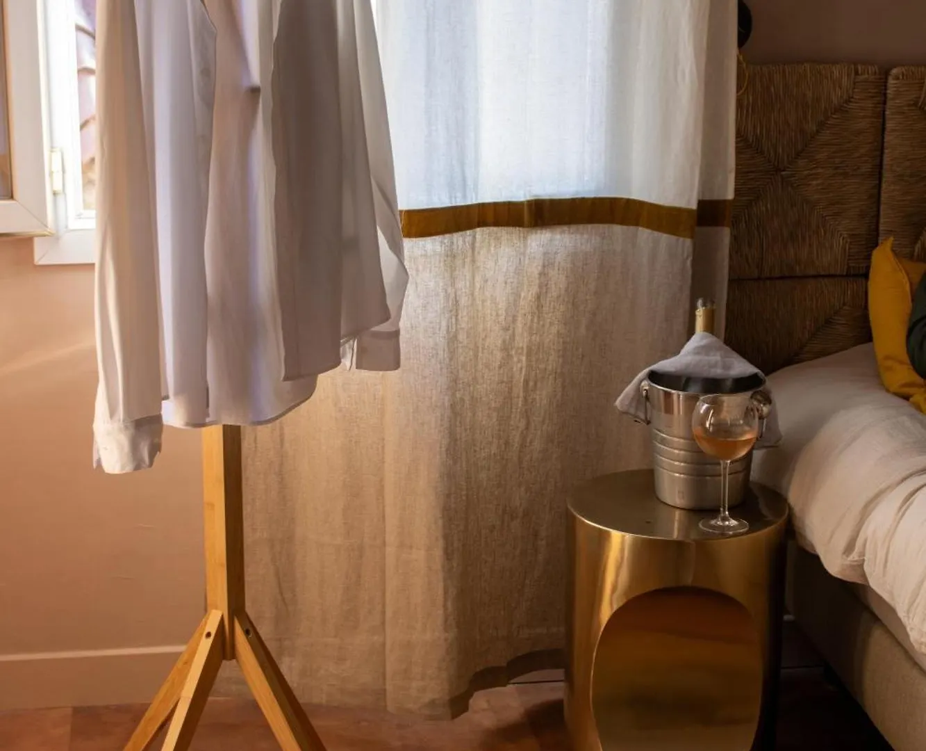 Le Clos Des Aromes Cassis Hotel