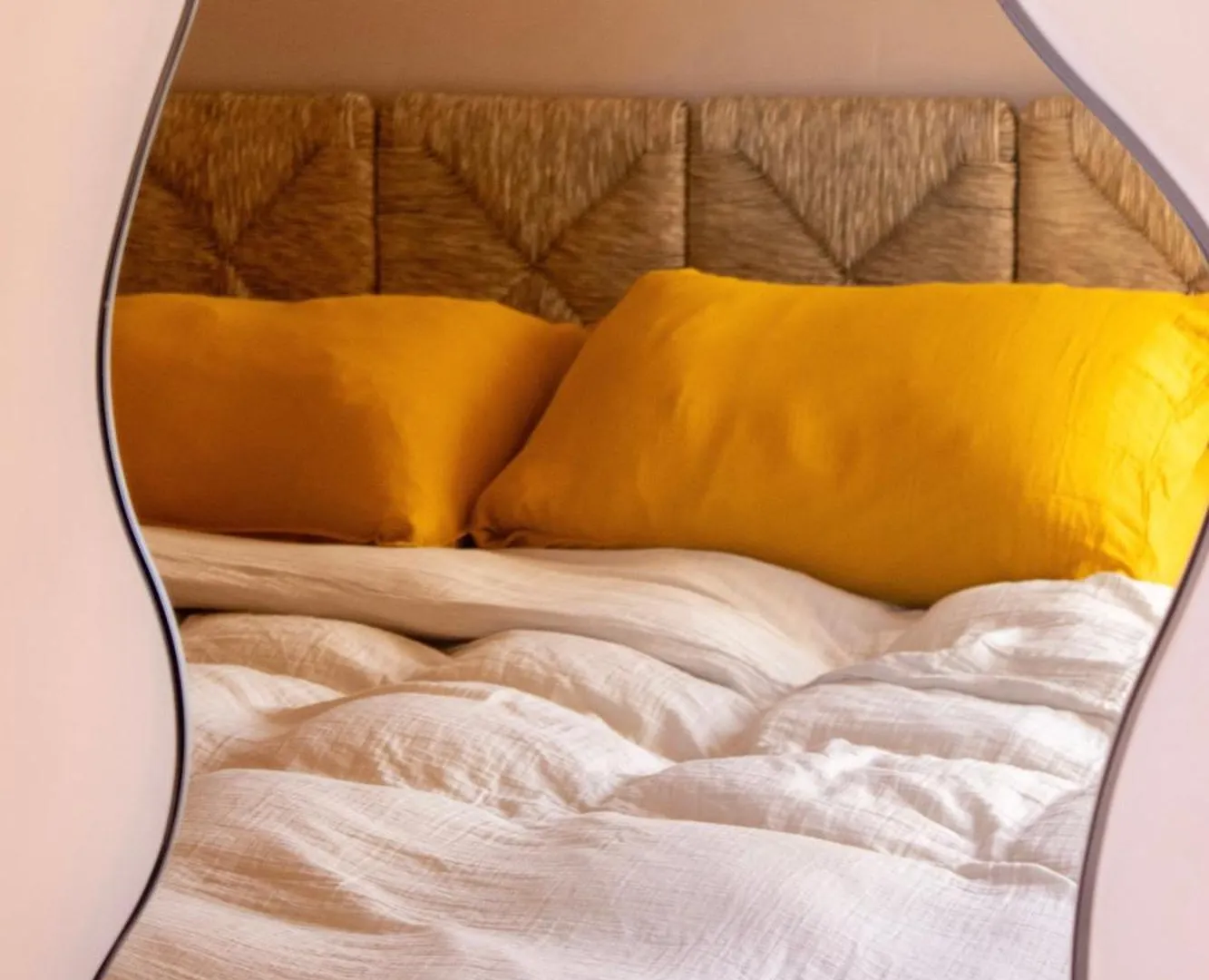 Le Clos Des Aromes Cassis Hotel